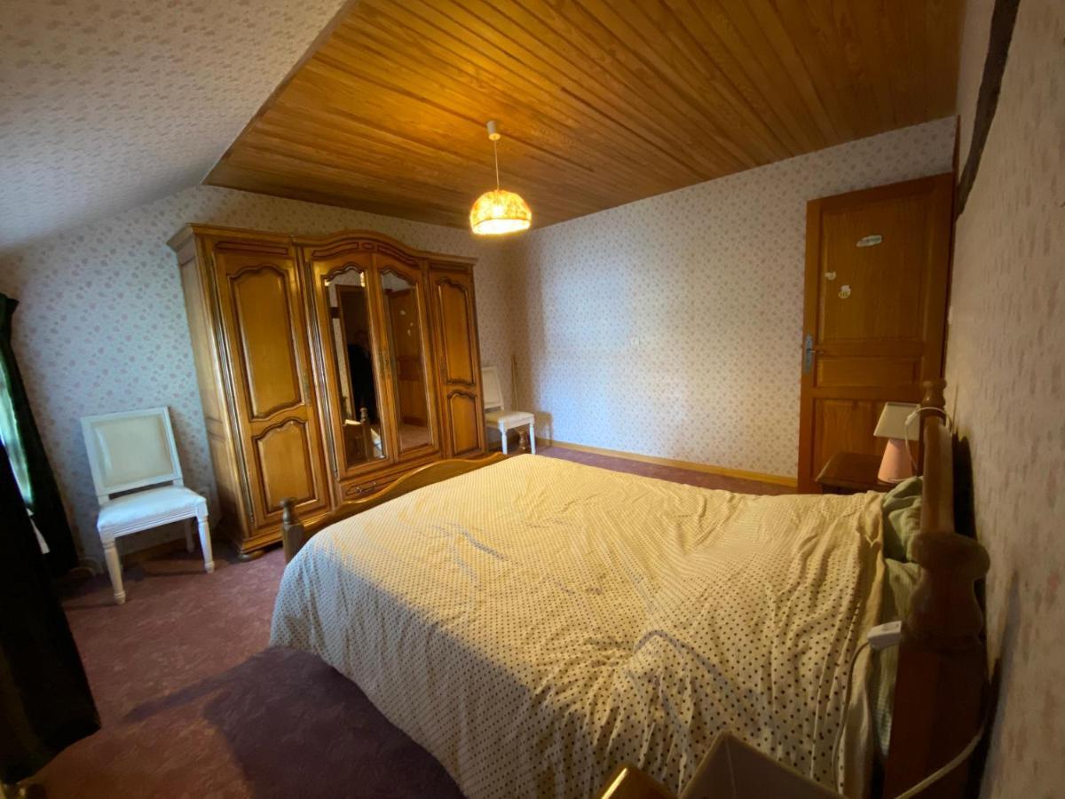Le Val Godard Fresnay-le-Samson Екстер'єр фото